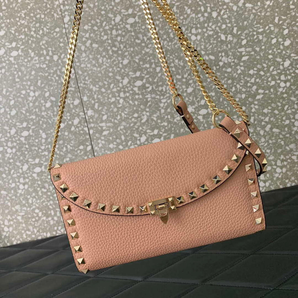 Valentino 4W2P0Z81 Rockstud Wallet With Chain In Grainy Calfskin Bag