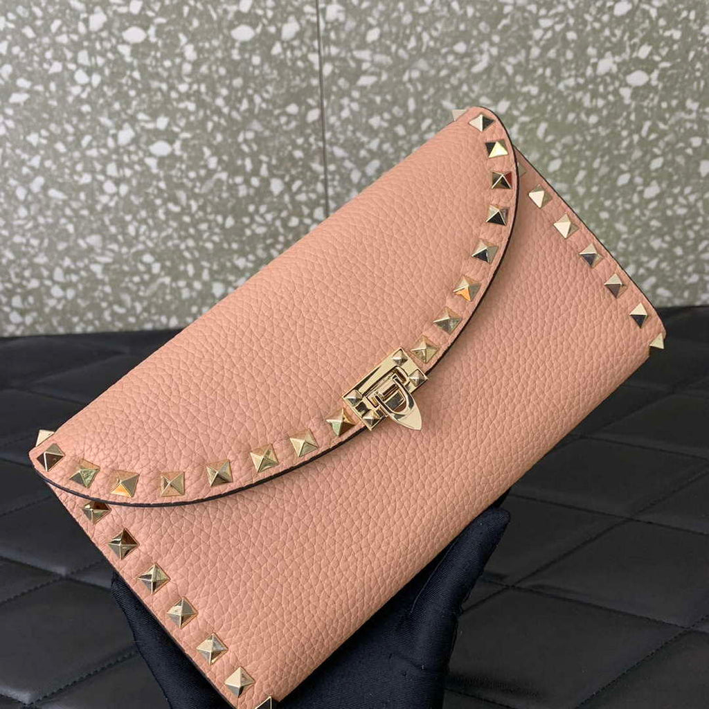 Valentino 4W2P0Z81 Rockstud Wallet With Chain In Grainy Calfskin Bag