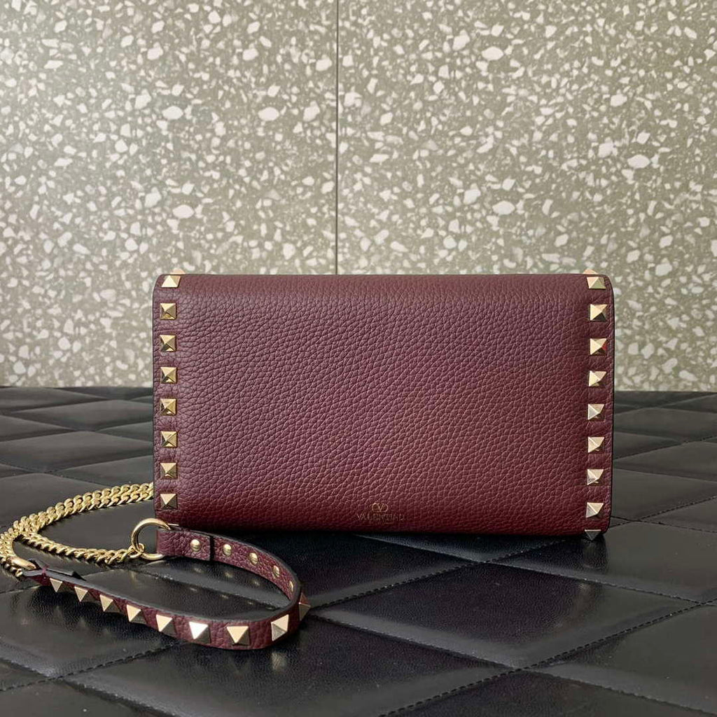 Valentino 4W2P0Z81 Rockstud Wallet With Chain In Grainy Calfskin Bag