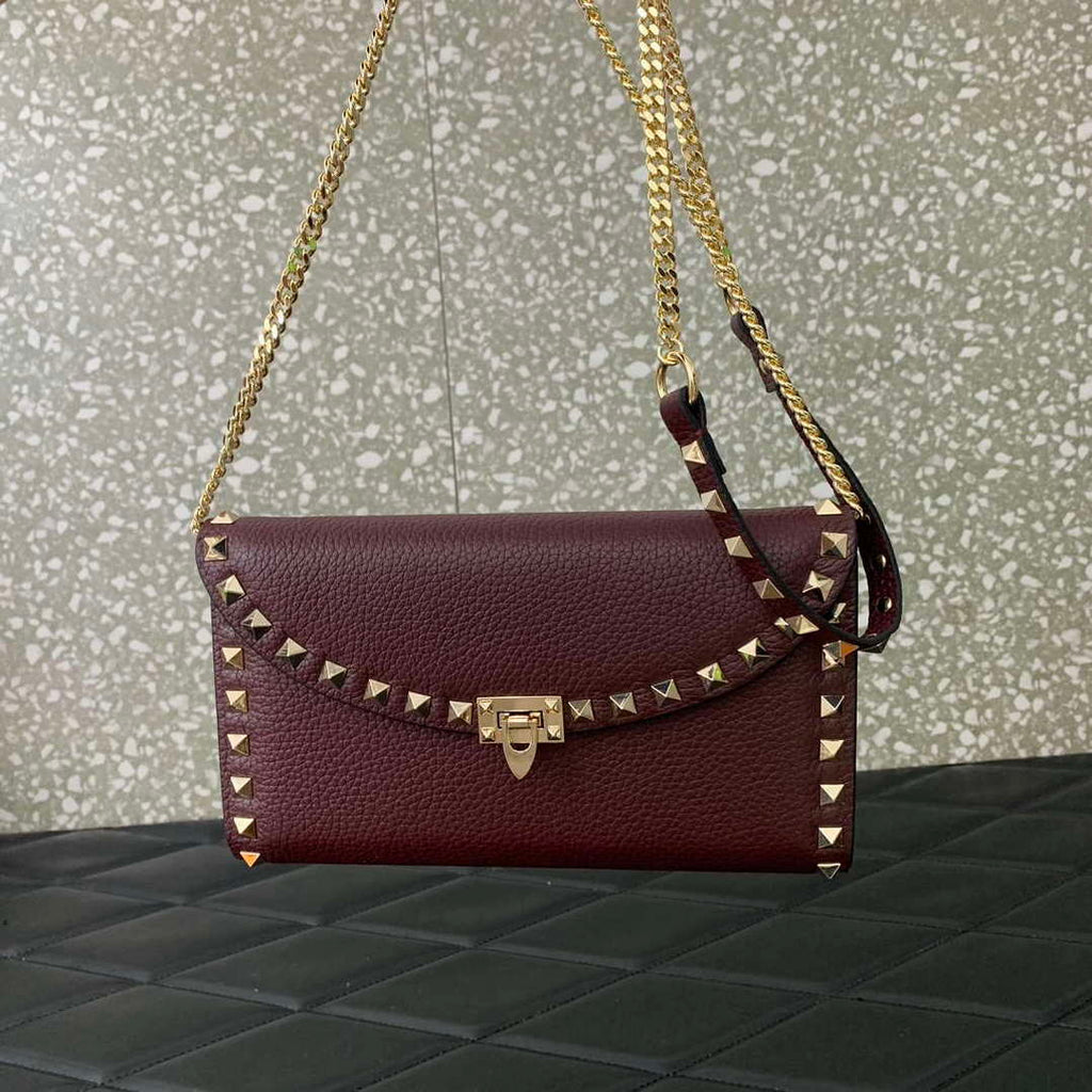 Valentino 4W2P0Z81 Rockstud Wallet With Chain In Grainy Calfskin Bag