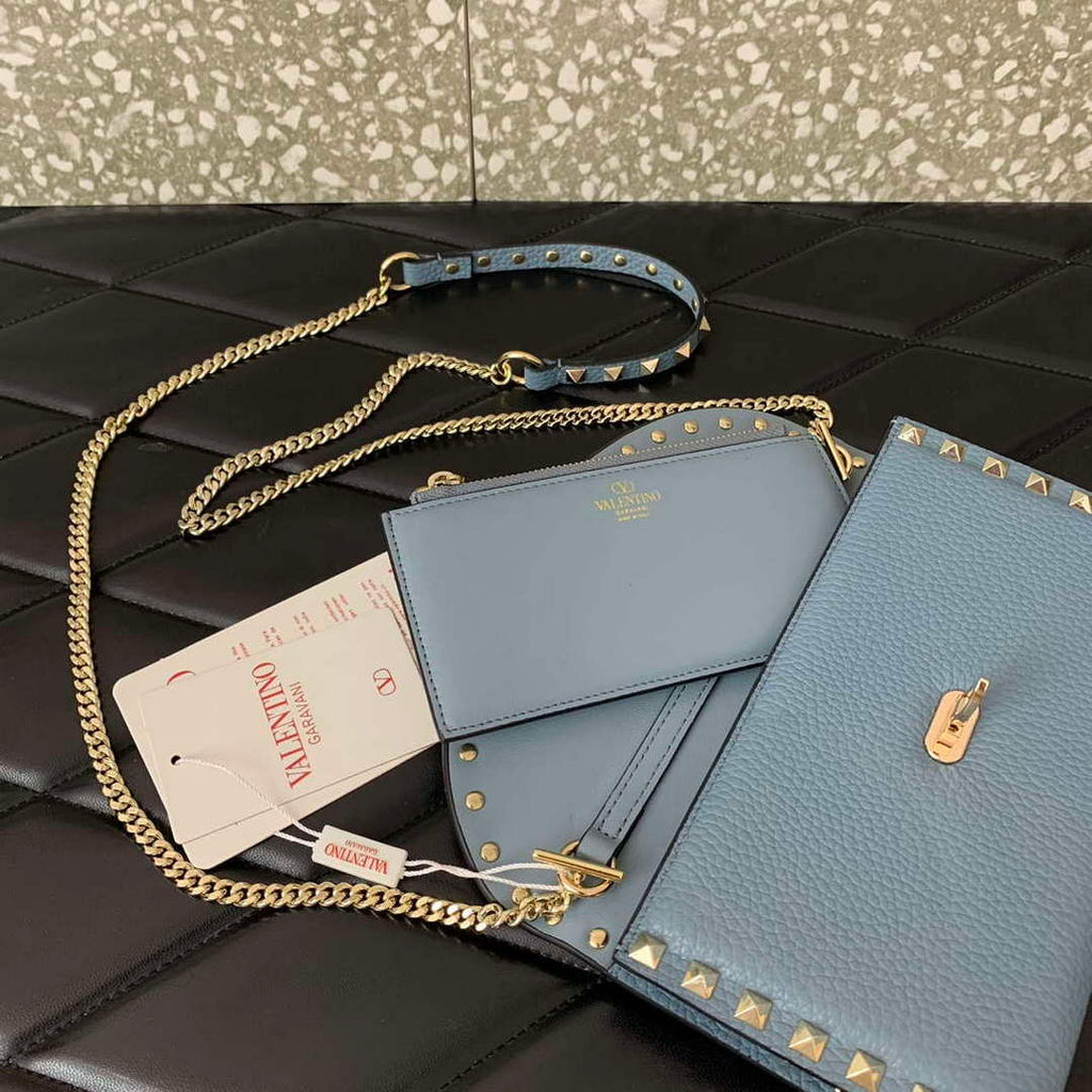 Valentino 4W2P0Z81 Rockstud Wallet With Chain In Grainy Calfskin Bag
