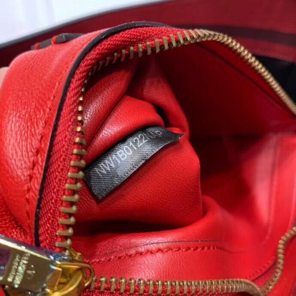 Valentino 50027 Vsling Grainy Calfskin Hobo Bag Red