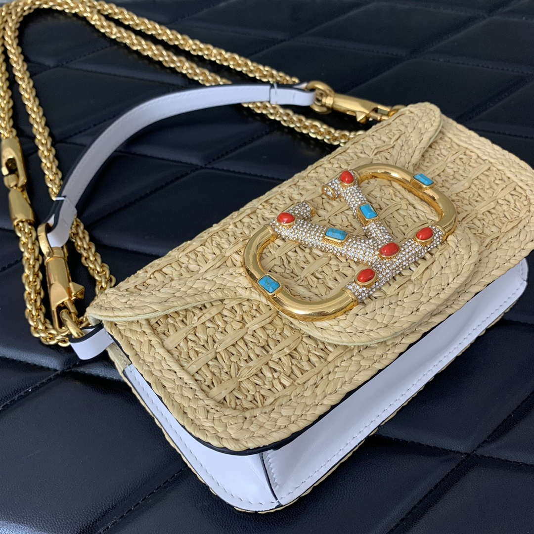 Valentino 5016 Valentino Garavani  loc¨° raffia shoulder bag White