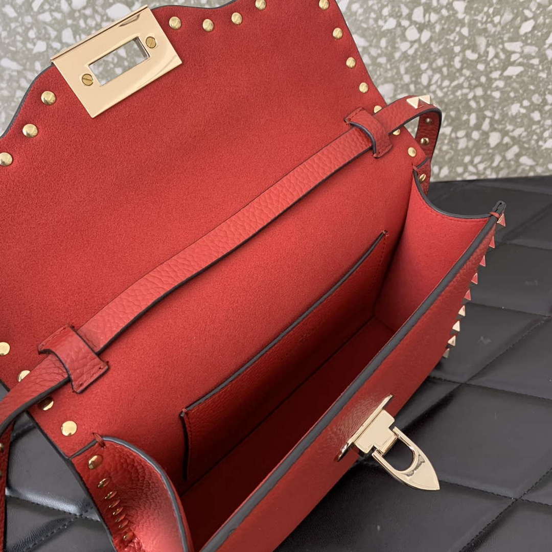 Valentino 5W2B0181VSF_0NO Small Rockstud Grainy Calfskin Crossbody Bag