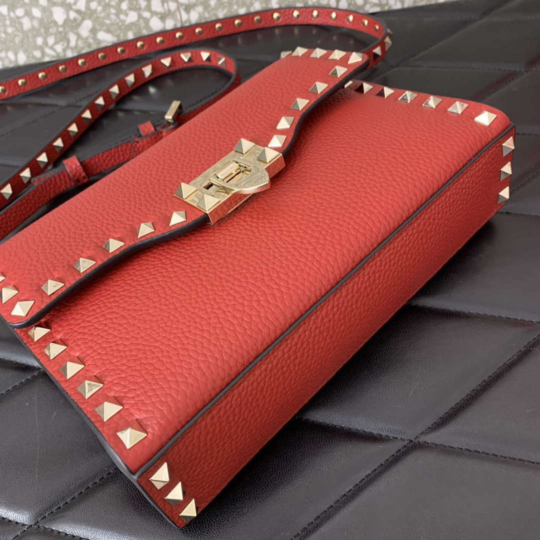 Valentino 5W2B0181VSF_0NO Small Rockstud Grainy Calfskin Crossbody Bag