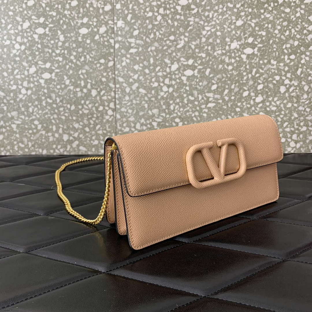 Valentino 5W2P0S93RQR_GF9 Vlogo Signature Grainy Calfskin Wallet With Chain 061