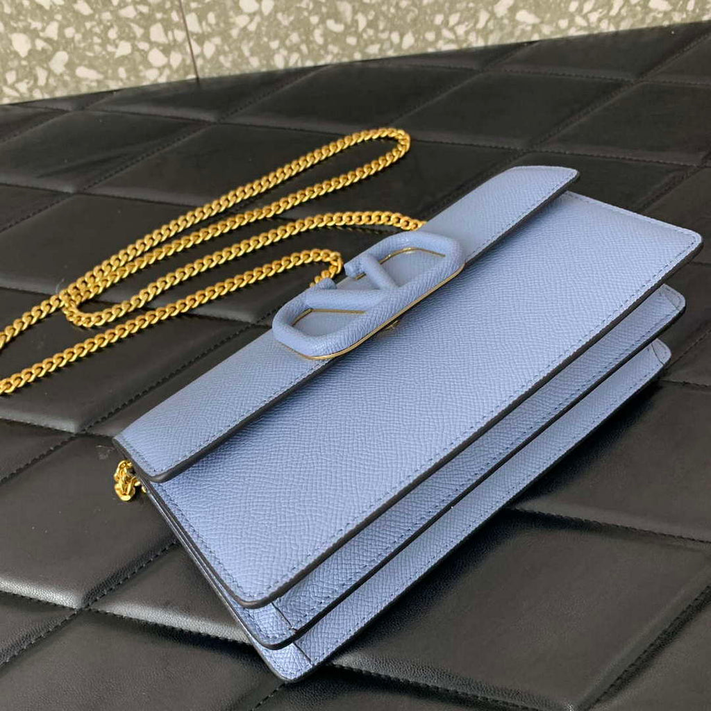 Valentino 5W2P0S93RQR_GF9 Vlogo Signature Grainy Calfskin Wallet With Chain 061