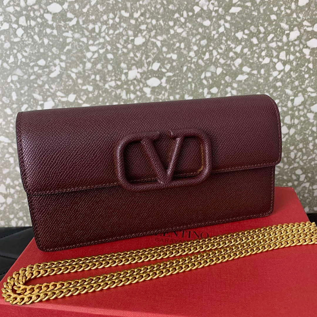 Valentino 5W2P0S93RQR_GF9 Vlogo Signature Grainy Calfskin Wallet With Chain 061