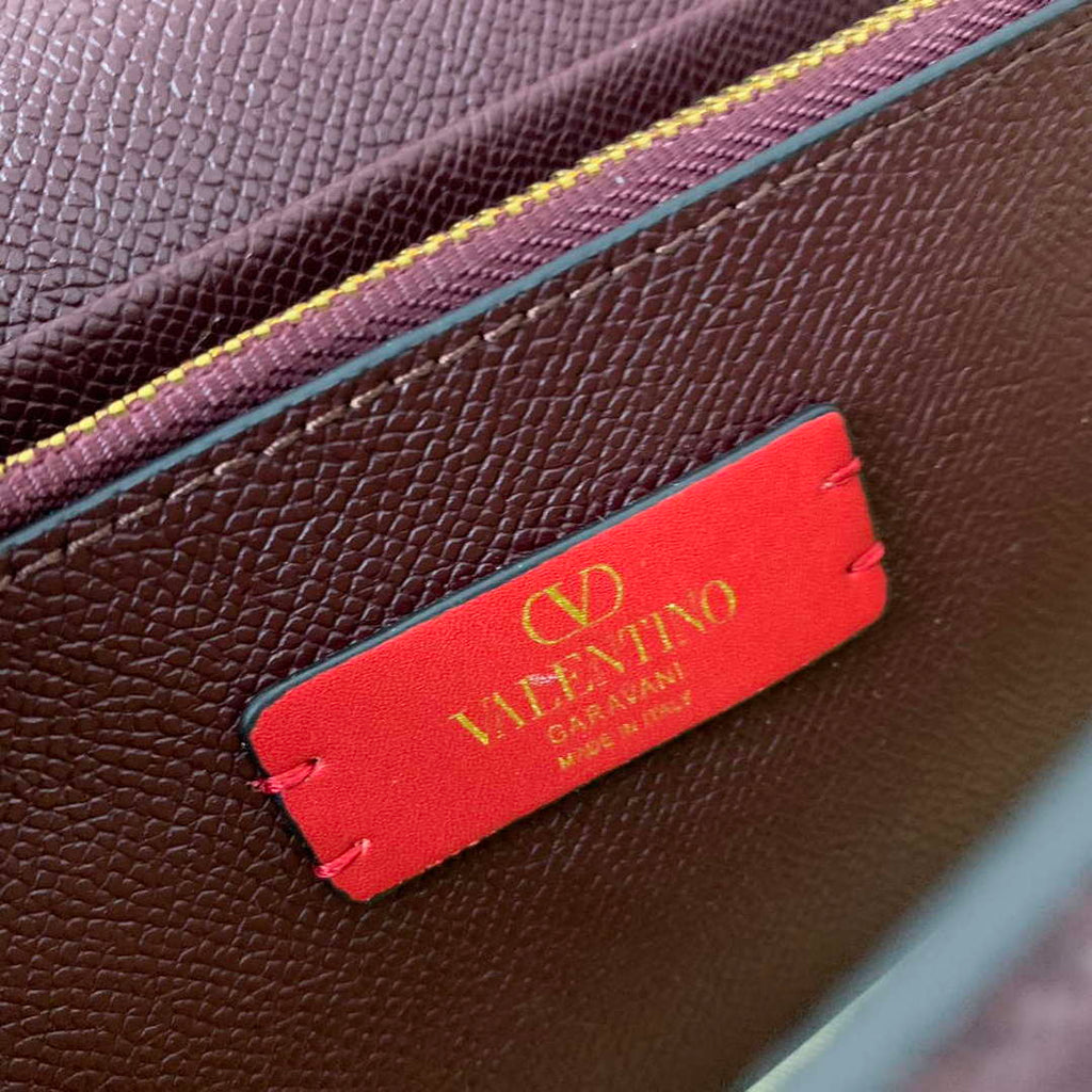 Valentino 5W2P0S93RQR_GF9 Vlogo Signature Grainy Calfskin Wallet With Chain 061