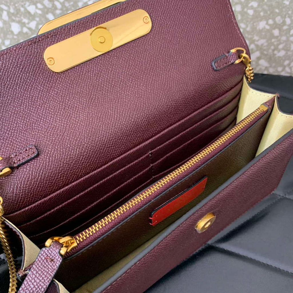 Valentino 5W2P0S93RQR_GF9 Vlogo Signature Grainy Calfskin Wallet With Chain 061