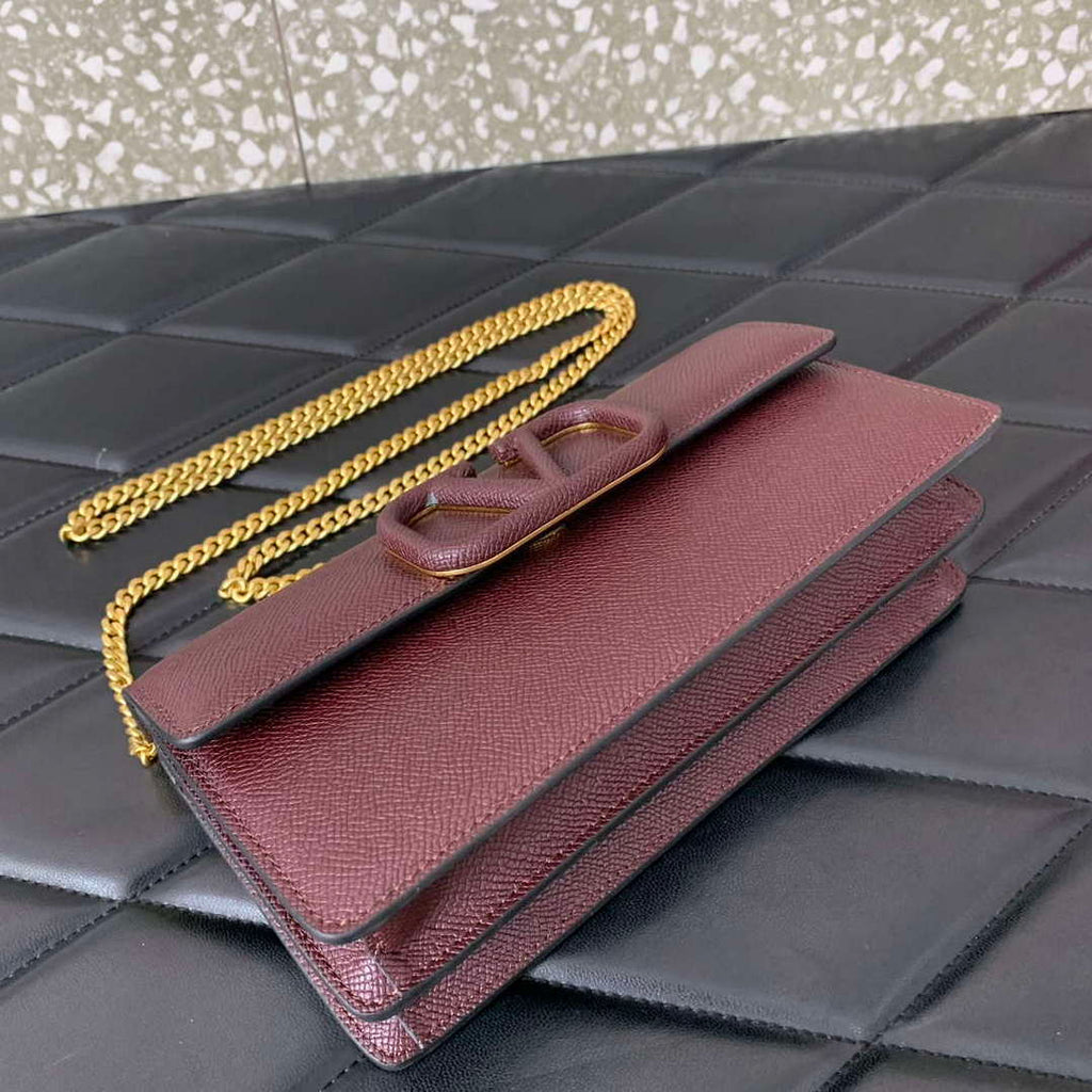 Valentino 5W2P0S93RQR_GF9 Vlogo Signature Grainy Calfskin Wallet With Chain 061