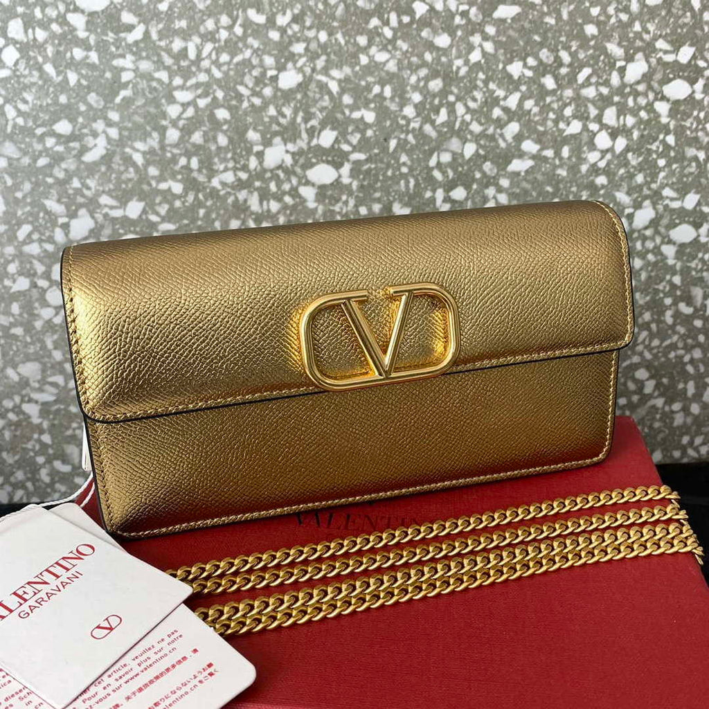 Valentino 5W2P0S93RQR_GF9 Vlogo Signature Grainy Calfskin Wallet With Chain 061