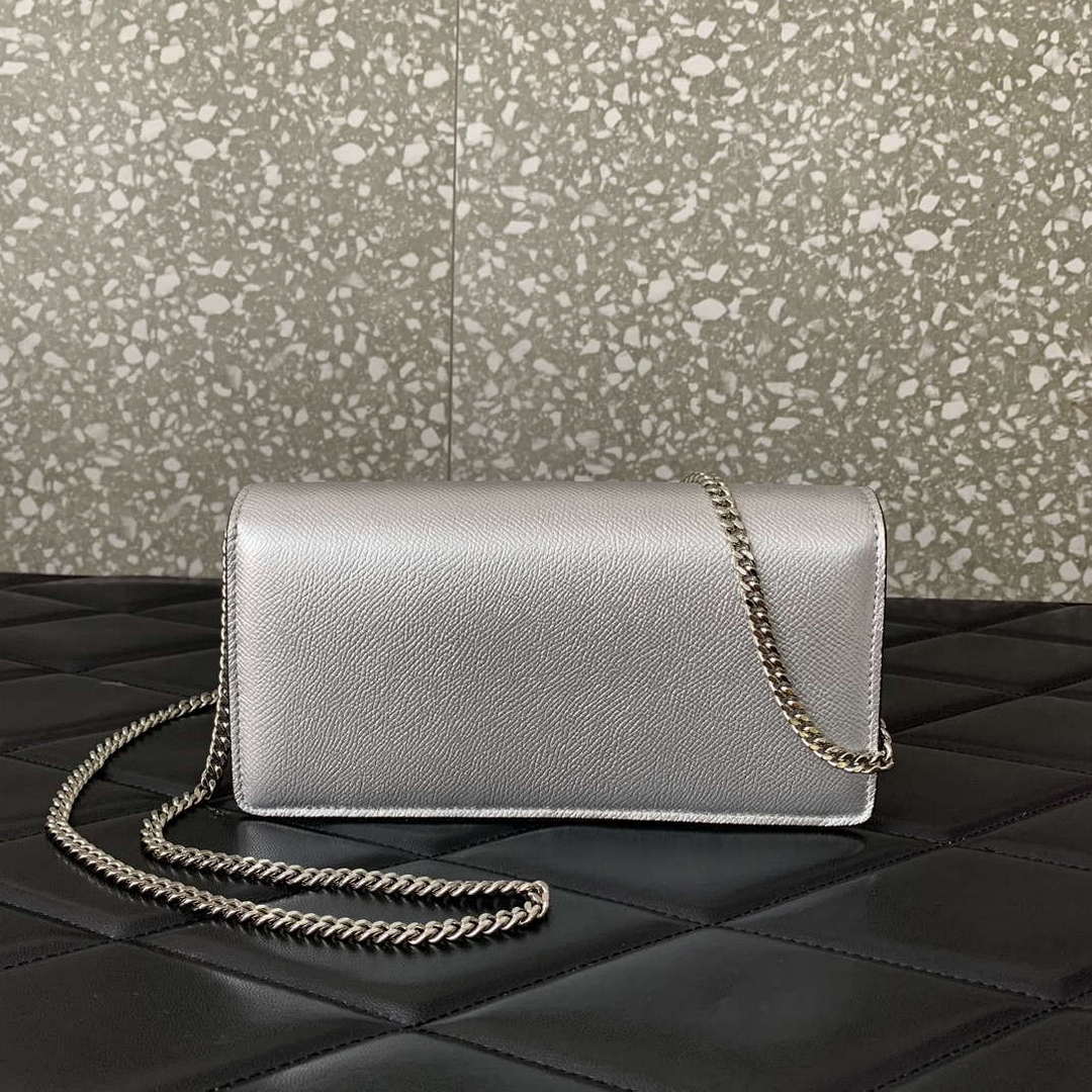 Valentino 5W2P0S93RQR_GF9 Vlogo Signature Grainy Calfskin Wallet With Chain 061