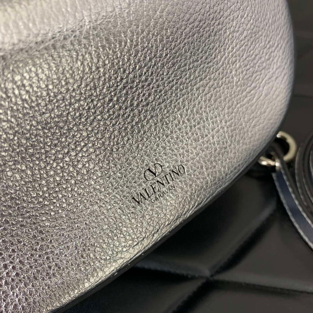 Valentino 6W2P0AK3SNP_I16 Vlogo Signature Mini Hobo Bag In Grainy Calfskin Silver