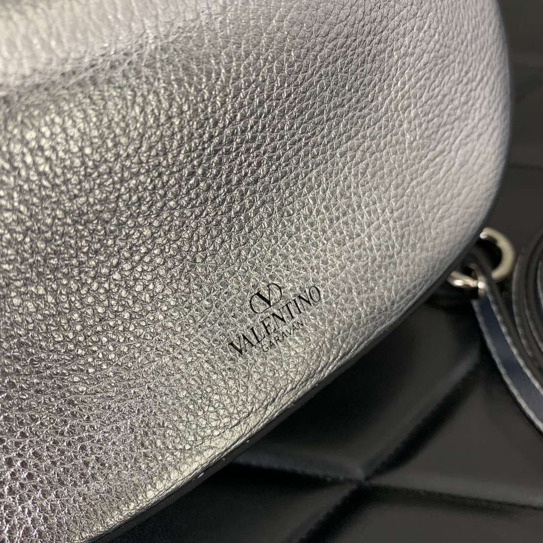 Valentino 6W2P0AK3SNP_I16 Vlogo Signature Mini Hobo Bag In Grainy Calfskin Silver
