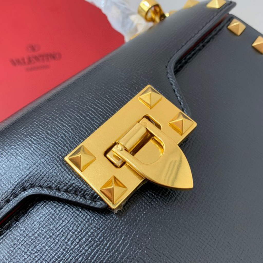 Valentino 71000 Small Rockstud Alcove Handbag In Grainy Calfskin  XW2B0J71 Black