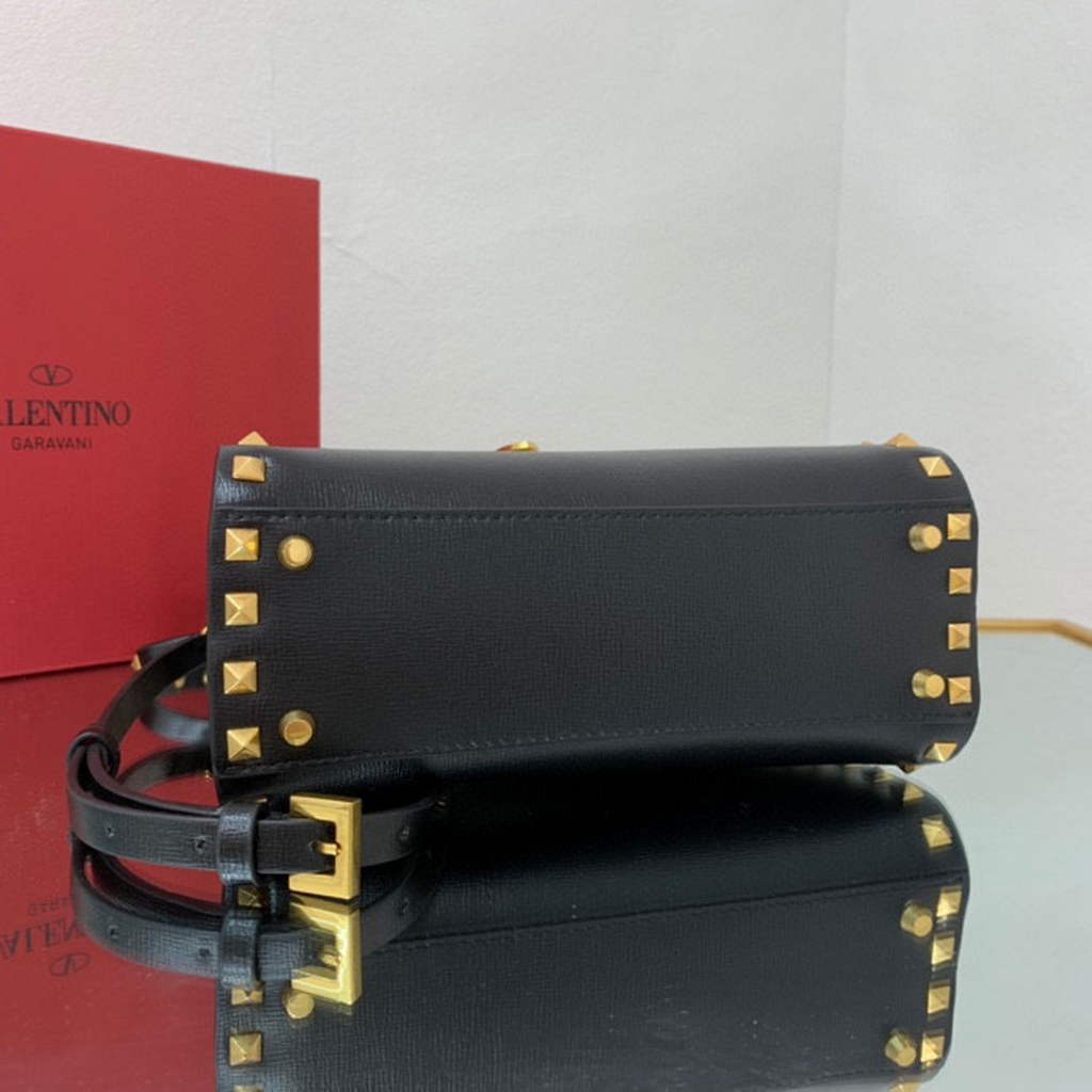 Valentino 71000 Small Rockstud Alcove Handbag In Grainy Calfskin  XW2B0J71 Black
