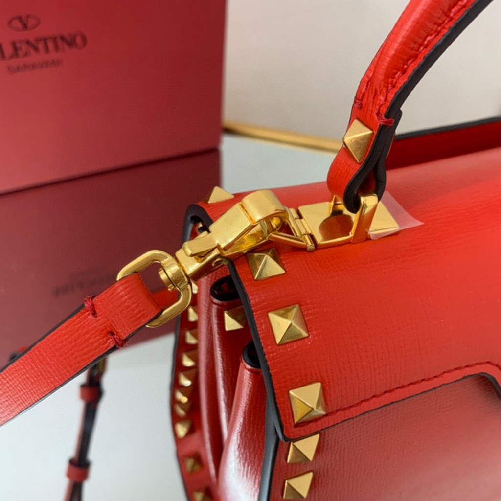 Valentino 71000 Small Rockstud Alcove Handbag In Grainy Calfskin  XW2B0J71 Red