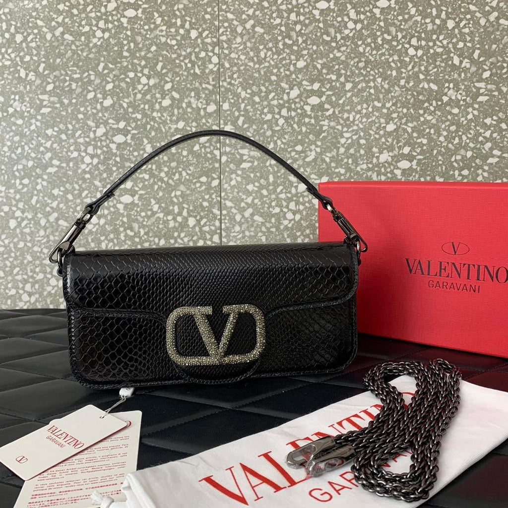 Valentino 8W2B0K53SPV_C8N Garavani Locò Large shoulder bag in laminated elaphe 6030 Black