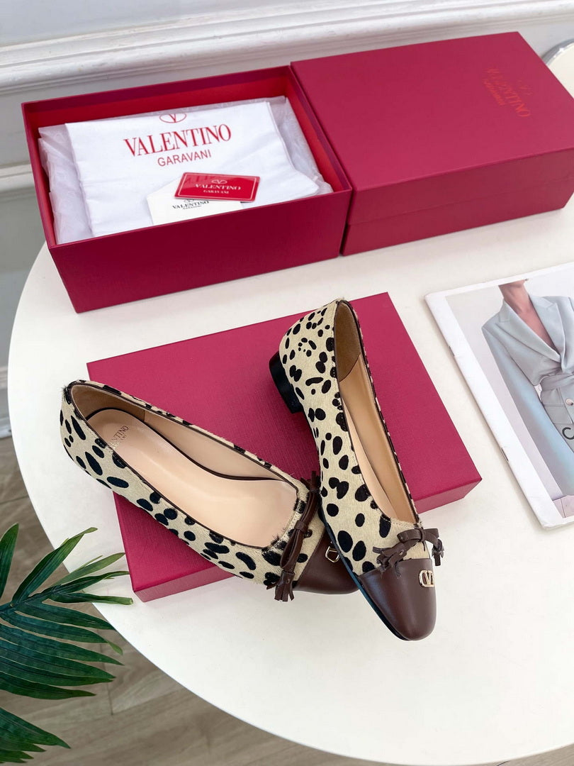 Valentino Fashion Valet Du Roi Ballerina Shoes 25MM V52901