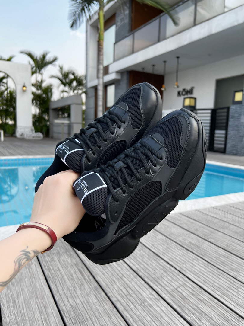 Valentino Garavani Bubbleback Mesh And Suede Sneaker V78130