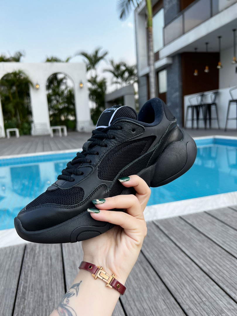 Valentino Garavani Bubbleback Mesh And Suede Sneaker V78130