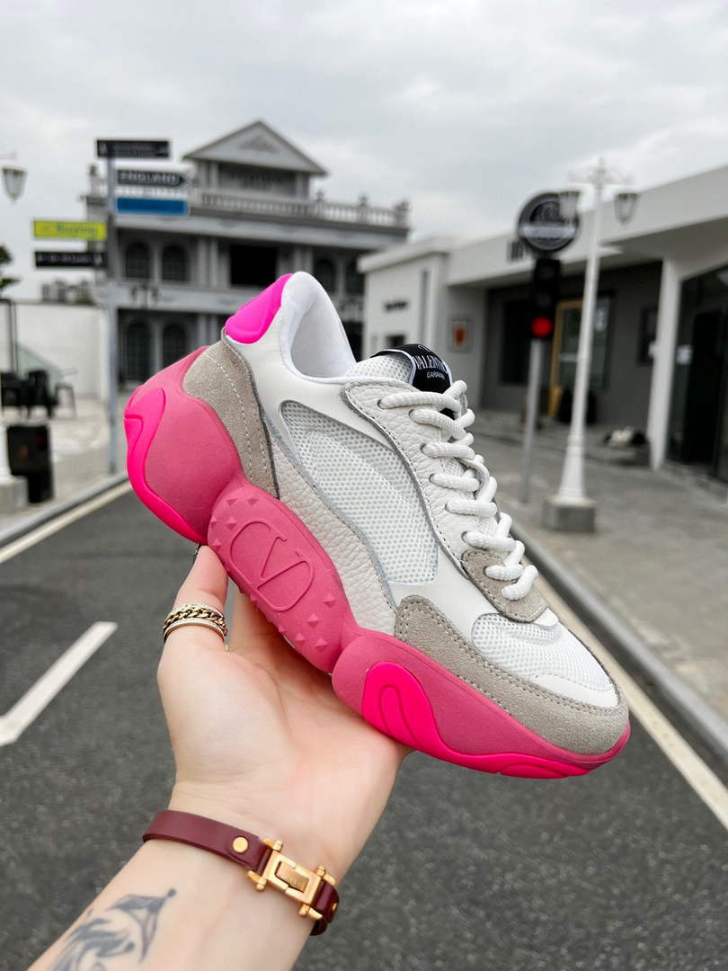 Valentino Garavani Bubbleback Mesh And Suede Sneaker V78132