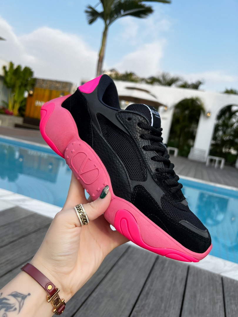 Valentino Garavani Bubbleback Mesh And Suede Sneaker V78133