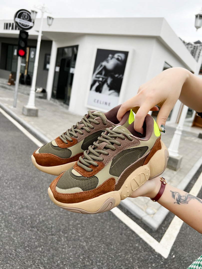 Valentino Garavani Bubbleback Mesh And Suede Sneaker V78135 - 35 - View 1