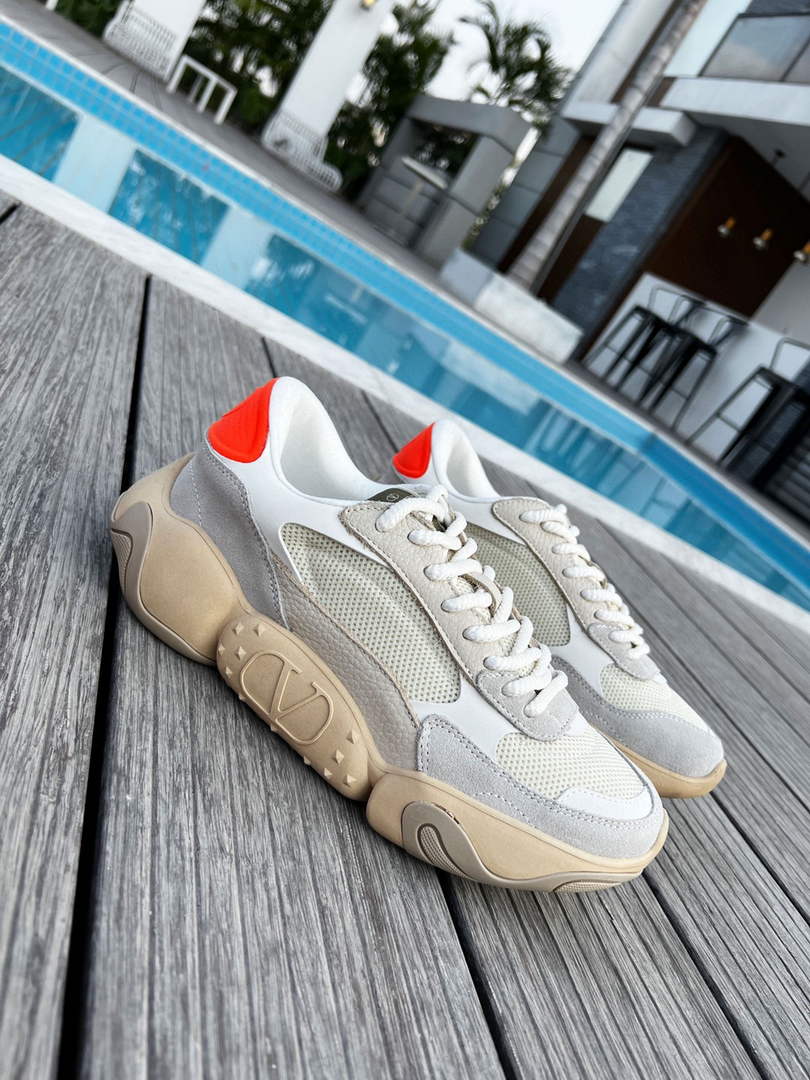 Valentino Garavani Bubbleback Mesh And Suede Sneaker V78136