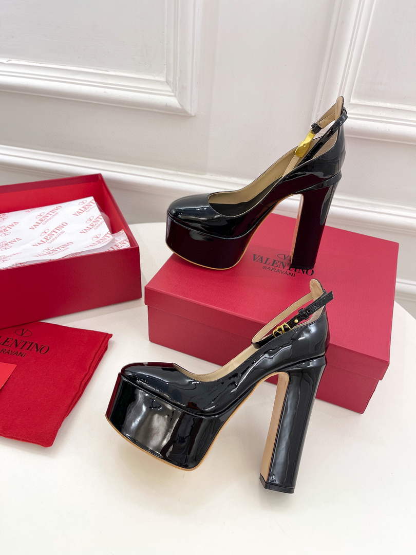 Valentino Garavani Tan-go Platform Pump In Patent Leather 155MM Black