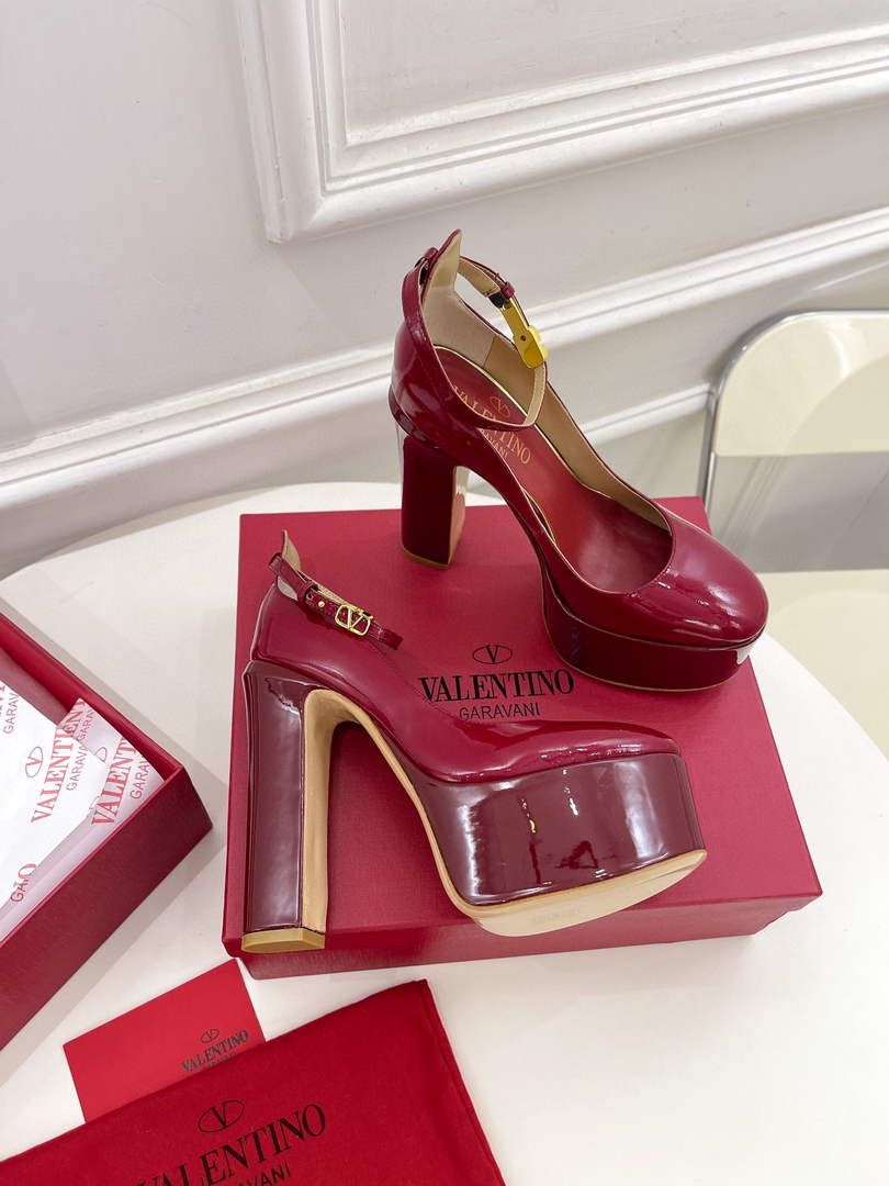 Valentino Garavani Tan-go Platform Pump In Patent Leather 155MM Dark Red