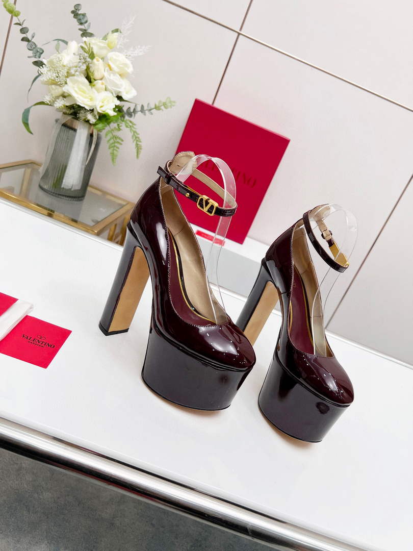 Valentino Garavani Tan-go Platform Pump In Patent Leather 155MM Wine Red