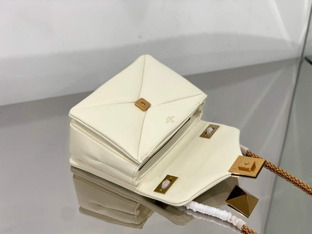 Valentino One Stud Nappa Bag With Chain 1215 Beige