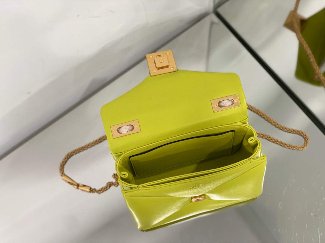 Valentino One Stud Nappa Bag With Chain 1215 Lemon Yellow