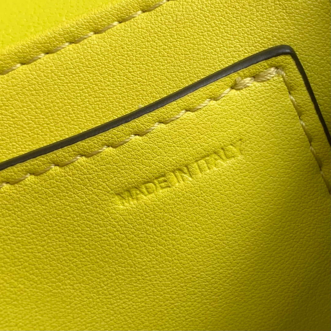 Valentino One Stud Nappa Bag With Chain 1215 Lemon Yellow
