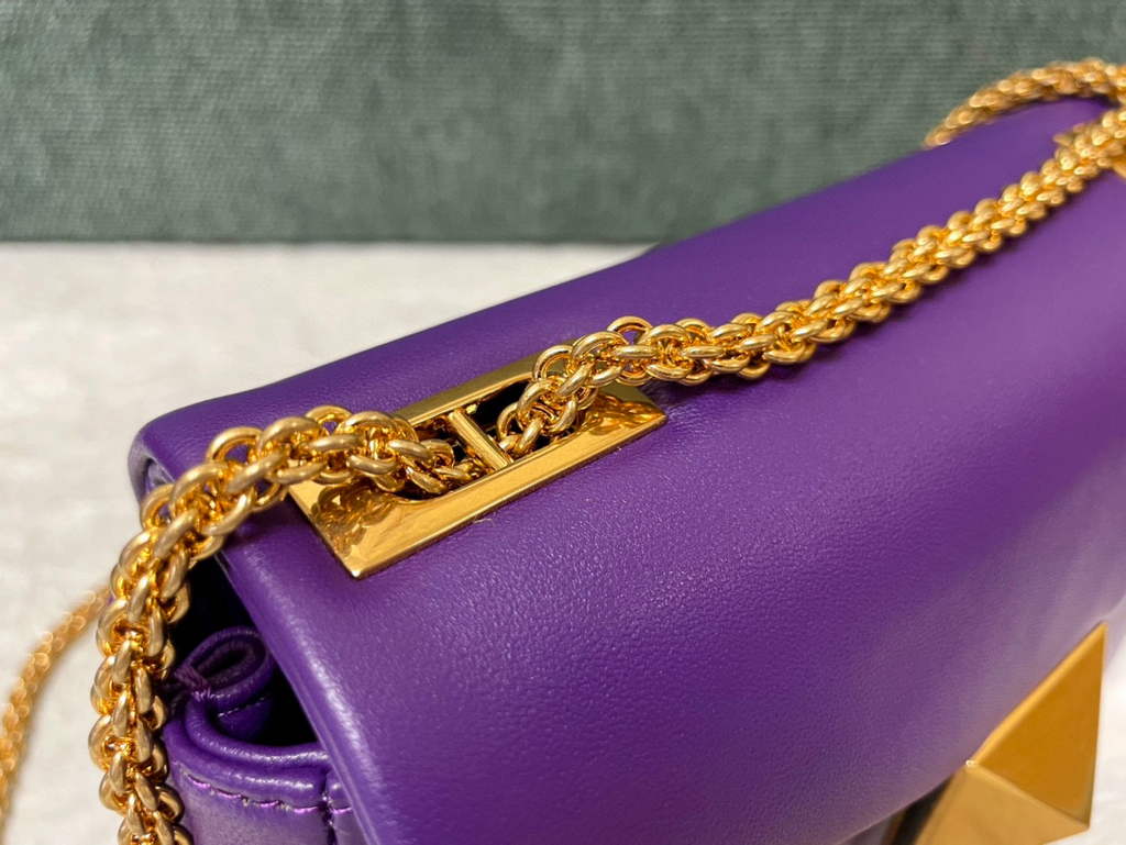 Valentino One Stud Nappa Bag With Chain 1215 Purple