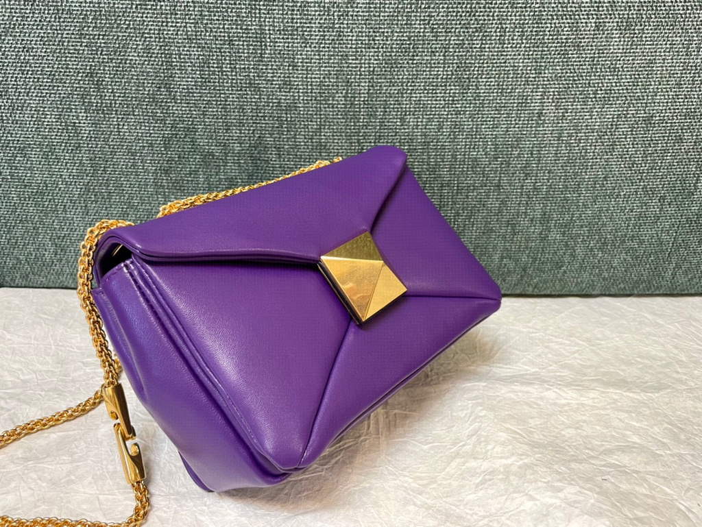 Valentino One Stud Nappa Bag With Chain 1215 Purple