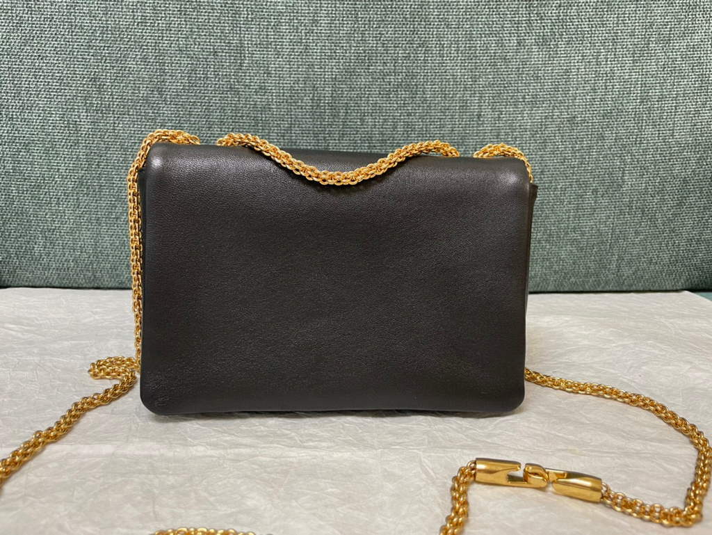 Valentino One Stud Nappa Bag With Chain 1215 Black Gold