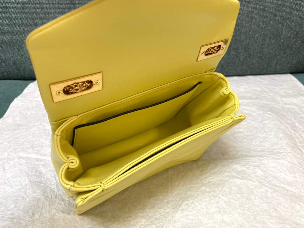 Valentino One Stud Nappa Bag With Chain 1215 Yellow