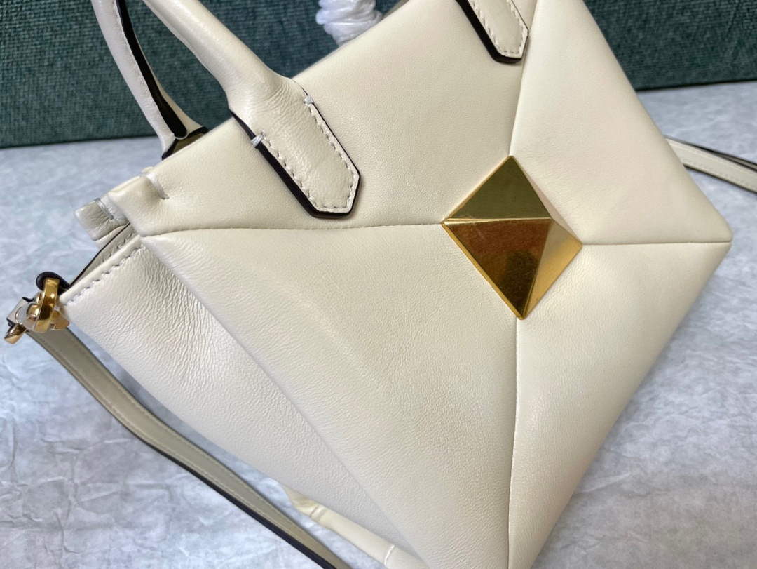 Valentino Small One Stud Nappa Handbag in lambskin V1186 Beige - Default Title - View 2
