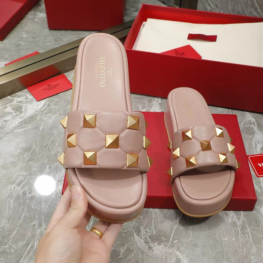 Valentino Stud Flatform Slide Sandal in Quilted Nappa V78108