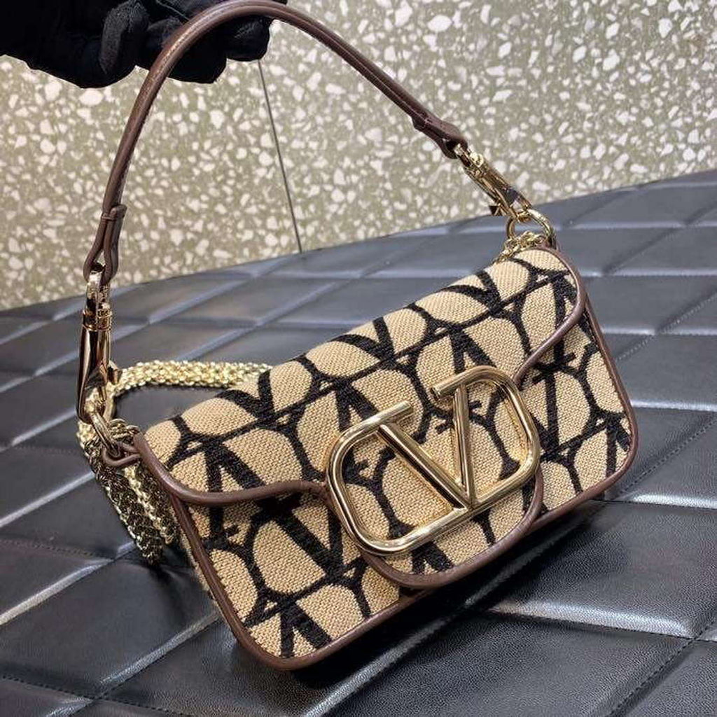 Valentino VAL352M3 loco small shoulder bag valentino garavani Apricot