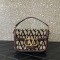 Valentino VAL352M4 loco small shoulder bag valentino garavani Apricot