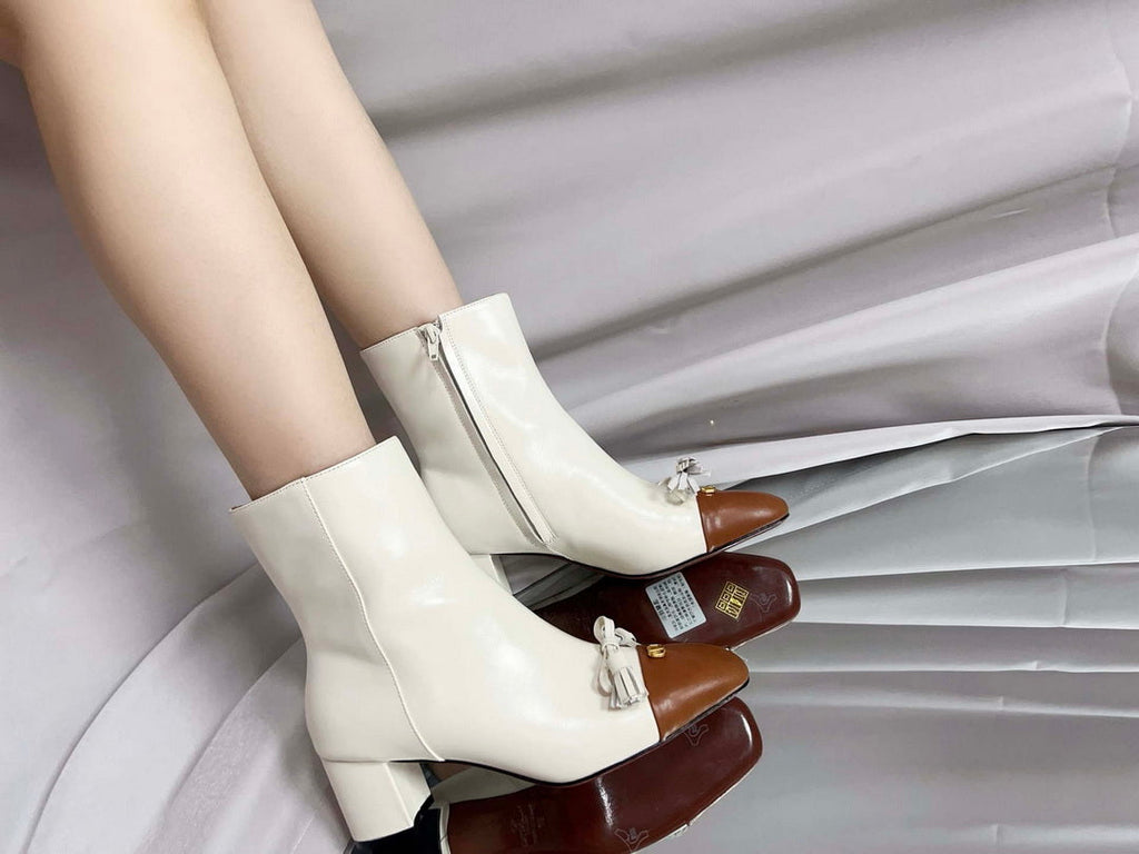 Valentino Valet Du Roi Kidskin Leather Ankle Boot 60MM V62391