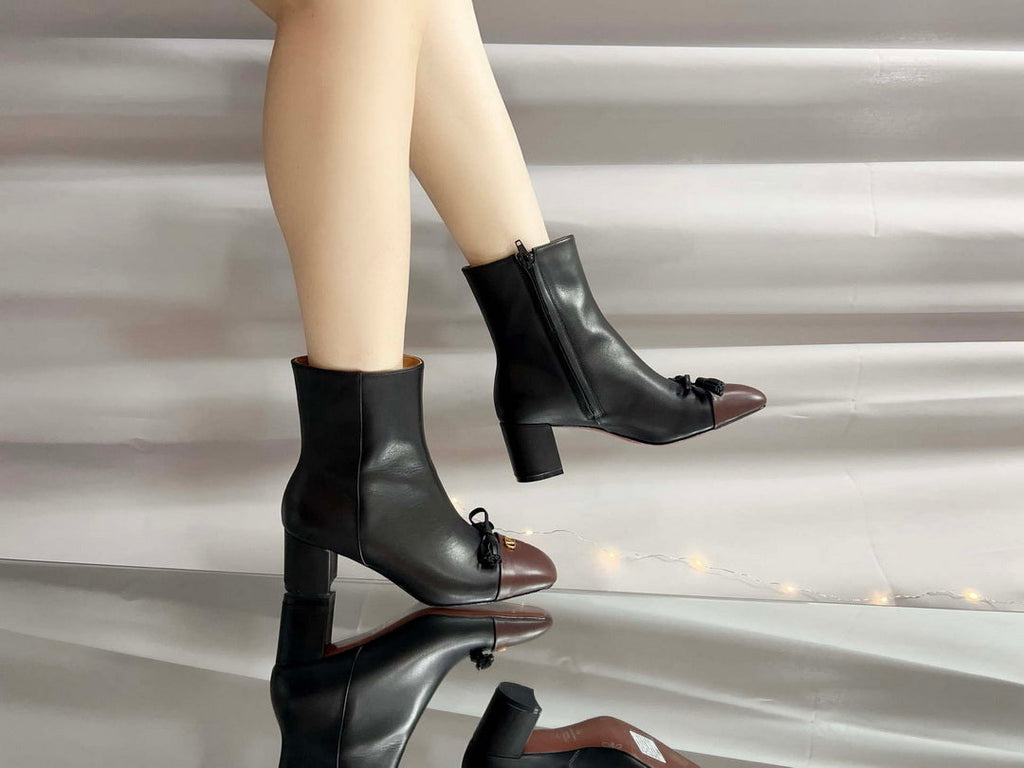 Valentino Valet Du Roi Kidskin Leather Ankle Boot 60MM V62392