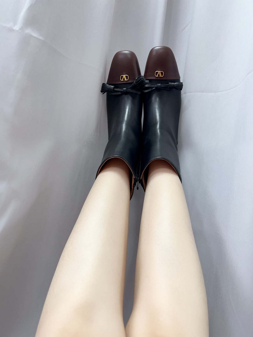 Valentino Valet Du Roi Kidskin Leather Ankle Boot 60MM V62392