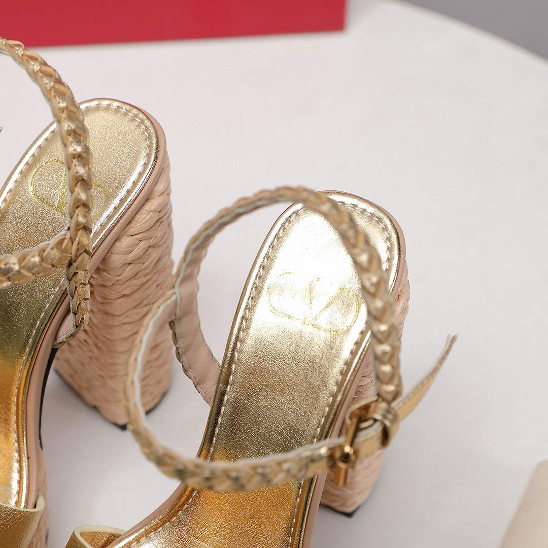 Valentino VLogo Signature Calfskin Wedge Sandal 130MM V78154