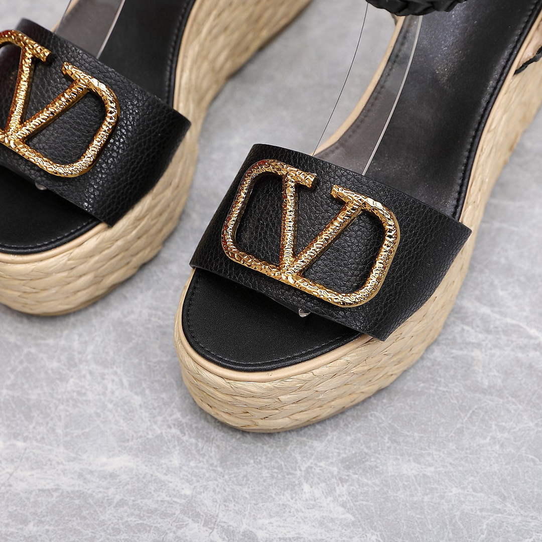 Valentino VLogo Signature Calfskin Wedge Sandal 90MM V78125