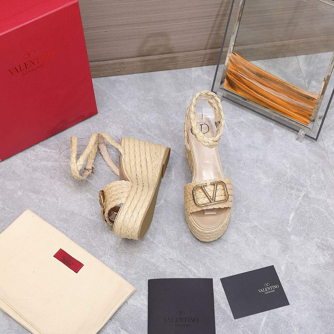Valentino VLogo Signature Calfskin Wedge Sandal 90MM V78126